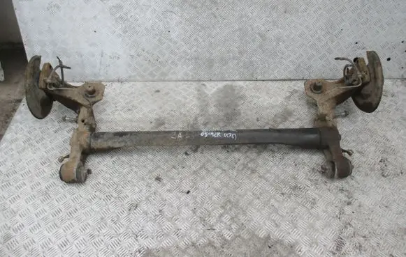 Opel Zafira B Rear axle beam 