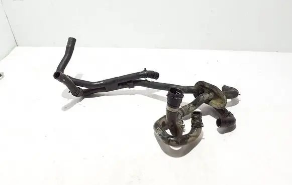 Porsche Macan (95B) Engine coolant pipe/hose 95B819314G