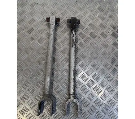 Infiniti Q50 Rear control arm