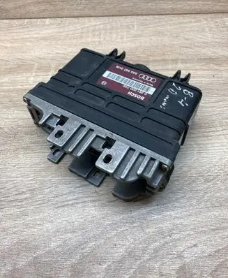 Audi 80 90 S2 B4 Engine control unit/module ECU 8A0907311B 0261200735