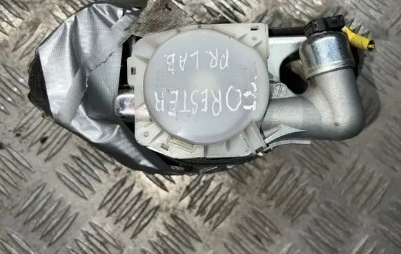 Subaru Forester SH Front seatbelt