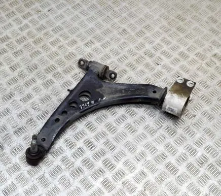 Opel Insignia B Front lower control arm/wishbone 84198829 84198832