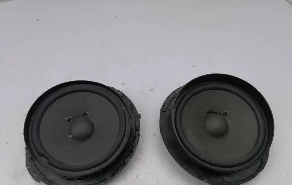 Mercedes-Benz E W211 Audio system kit A2118207102 A2118207402