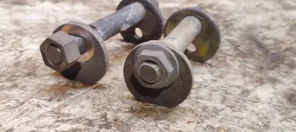 Lexus SC 300 - 400 Rear suspension camber bolt 