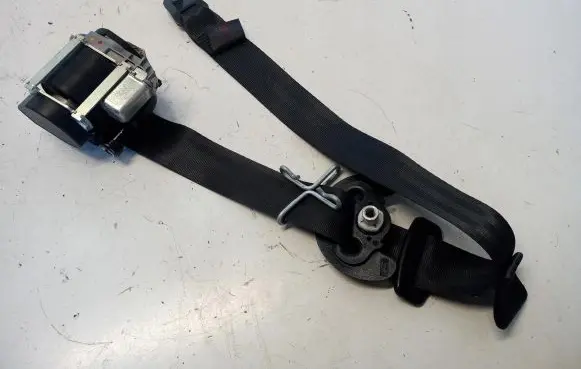Citroen DS5 Front seatbelt 98028119XX