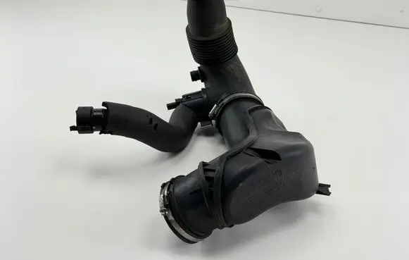 BMW 2 F22 F23 Air intake duct part 70522747