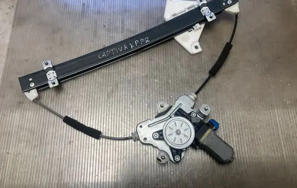 Chevrolet Captiva Front door window regulator with motor 25937973 601100121019