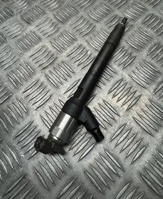 Fuel injector