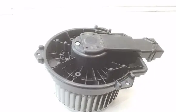 Suzuki SX4 S-Cross Heater fan/blower