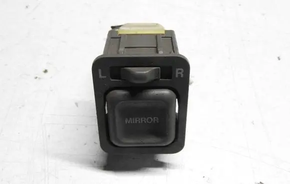Honda CR-V Wing mirror switch 1834981