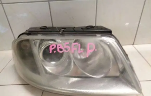 Volkswagen PASSAT B5.5 Headlight/headlamp