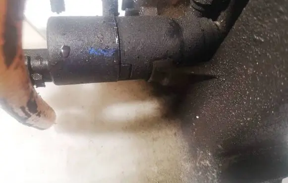 Peugeot 407 Windscreen/windshield washer pump 