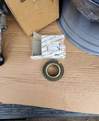 Mitsubishi L200 Other gearbox part ME580529