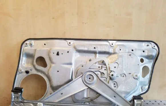 Volvo S80 Front window lifting mechanism without motor 30661065 983039101