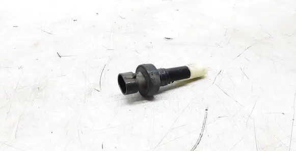 Opel Vectra C Windshield washer fluid level sensor 90346055