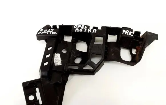 Opel Astra K Front bumper mounting bracket 13423687 236528514