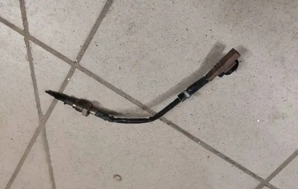 Hyundai Tucson TL Exhaust gas temperature sensor 392322U000