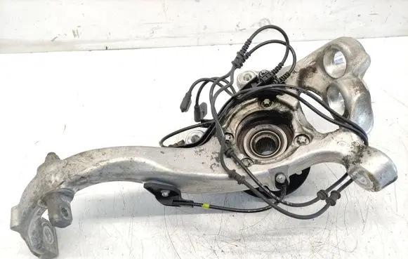 Mercedes-Benz C W205 Front wheel hub spindle knuckle A2053322700 2052800