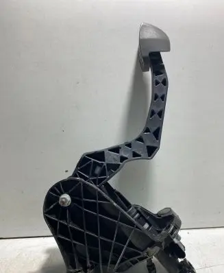 Clutch pedal