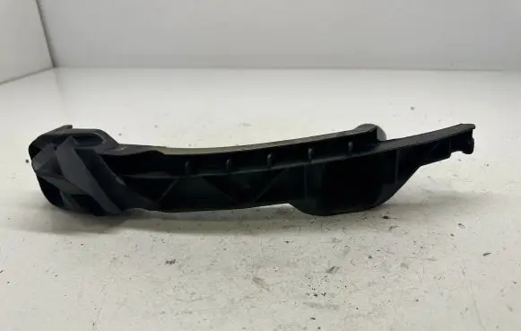 Volkswagen Golf V Front bumper mounting bracket 1K0807889A