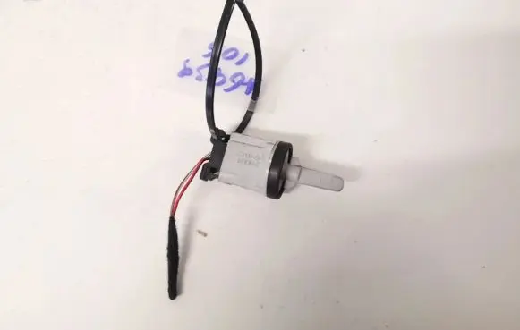 Volkswagen Golf V Interior temperature sensor 1k0907543a