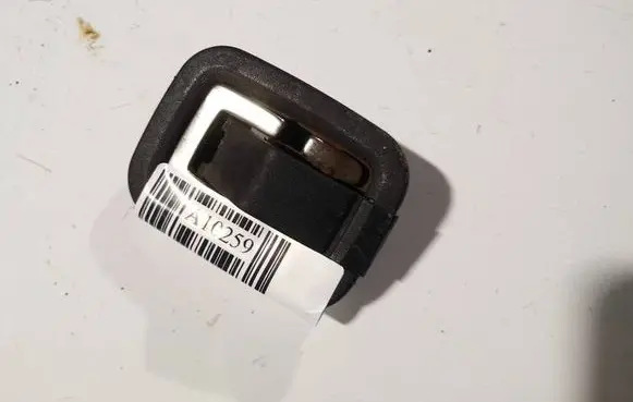 Mitsubishi Pajero Other interior part mr218171