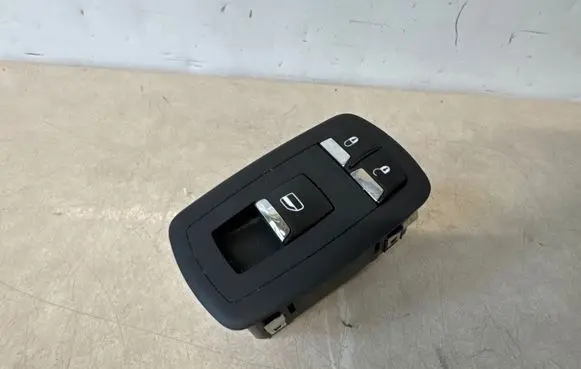 Maserati Ghibli Electric window control switch 670013822