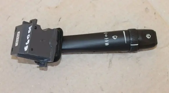 Volvo S60 Wiper control stalk 8691695