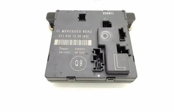 Mercedes-Benz E W211 Door control unit/module 2118201526