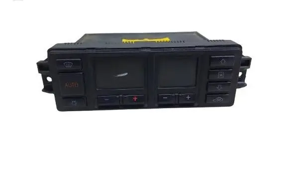 Audi A4 S4 B5 8D Climate control unit 8D0820043H