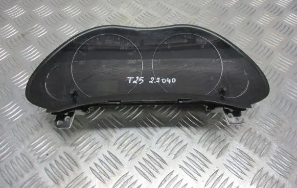 Toyota Avensis T250 Speedometer (instrument cluster) 83800-05851-B