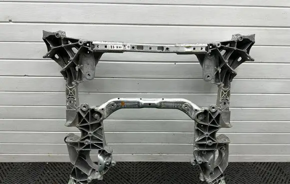 BMW 7 G11 G12 Front subframe 6887340 610670255