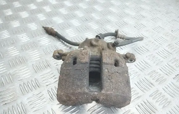 Mitsubishi Colt Front brake caliper