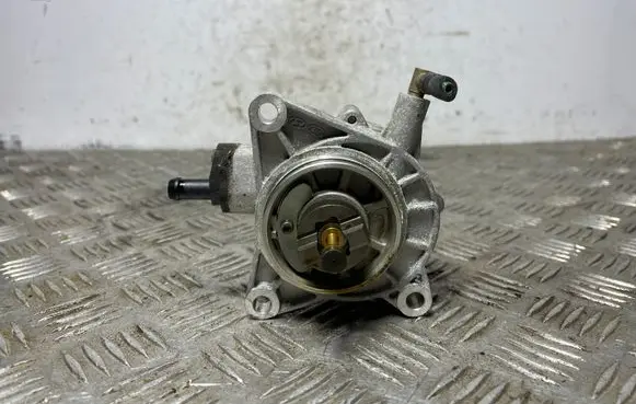 Hyundai Kona I Vacuum pump 2881004075