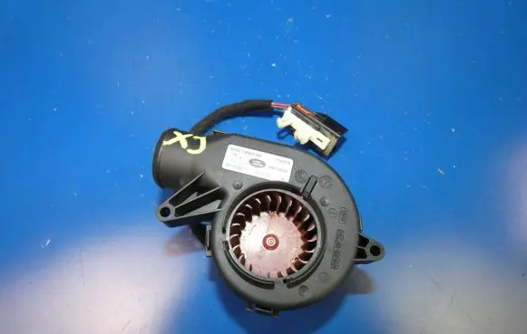 Jaguar XJ X351 Engine control unit/module fan AH42-10E920-AB 9972506017