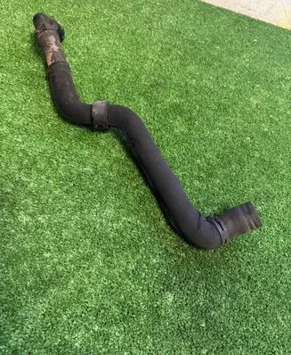 Skoda Octavia Mk4 Engine coolant pipe/hose 5C0122291