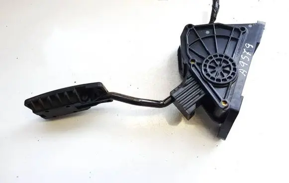 Honda CR-V Accelerator throttle pedal 31302n16 jm14b