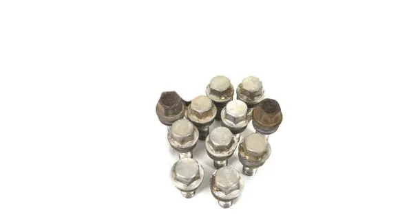 Nuts/bolts
