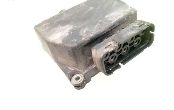 Skoda Octavia Mk2 (1Z) Turbo solenoid valve 6Q0906625E