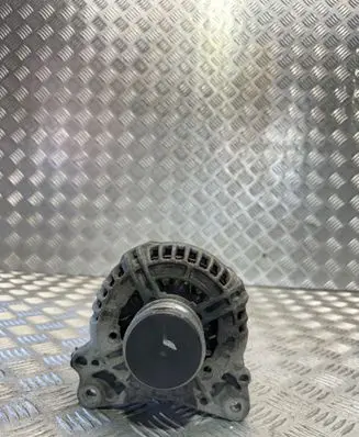 Volkswagen PASSAT B6 Generator/alternator 06F903023F
