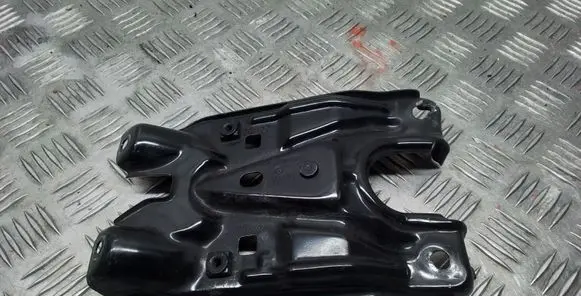 Volkswagen Touran III Top upper radiator support slam panel 5TA805567