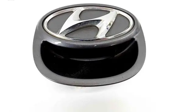 Hyundai i30 Tailgate/boot open switch button 873702R000