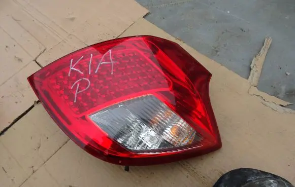 KIA Ceed Rear/tail lights 924021H0