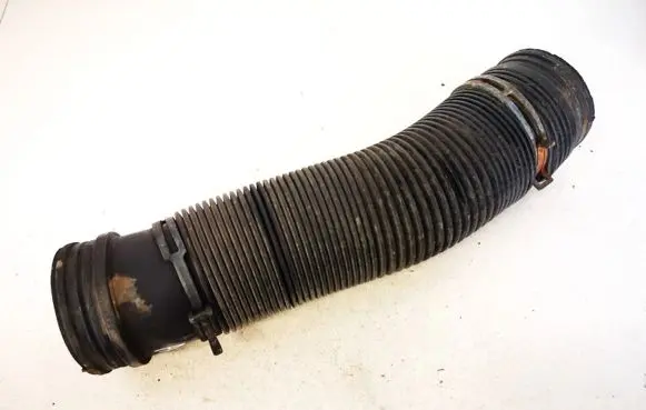 Skoda Octavia Mk1 (1U) Air intake hose/pipe