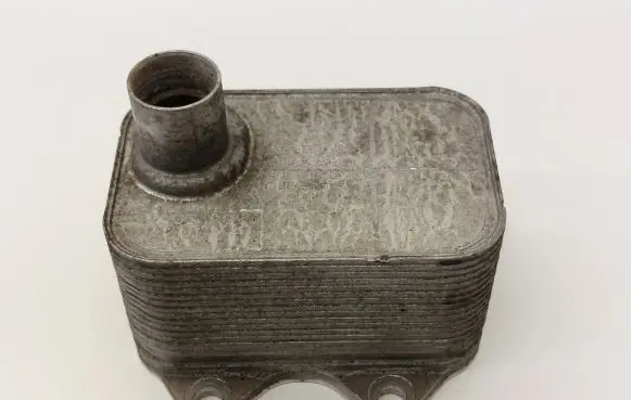 Audi A4 S4 B8 8K Engine oil radiator 06J117021J