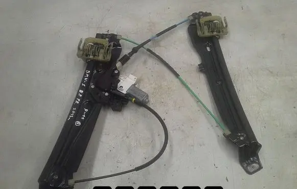BMW 5 F10 F11 Front door window regulator with motor A07242-113