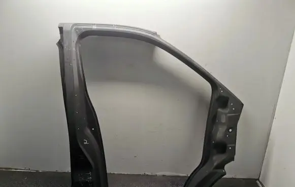 Renault Trafic III (X82) Body 