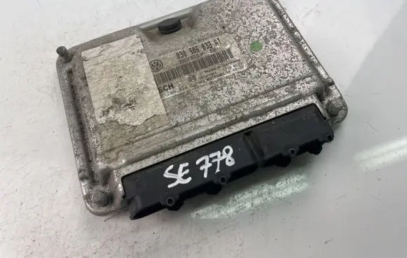 Seat Arosa Engine control unit/module 030906032AT