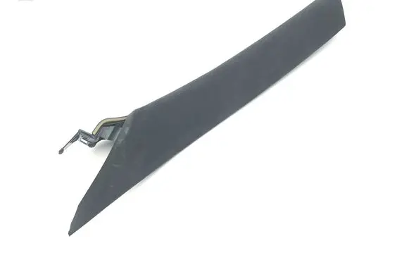 Maserati Ghibli (A) pillar trim 06700133520