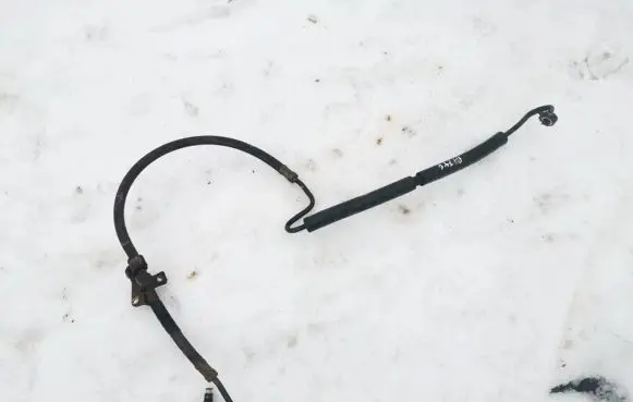 Toyota RAV 4 (XA20) Power steering hose/pipe/line